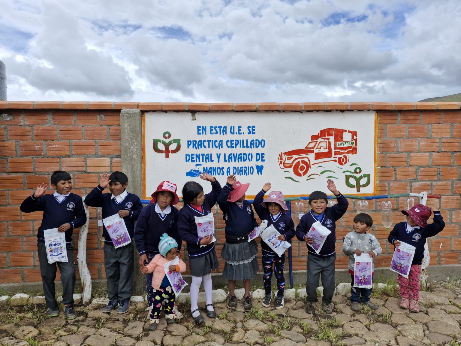 Colgate Rural Fundación Suyana y Colgate fortalecen la salud oral rural